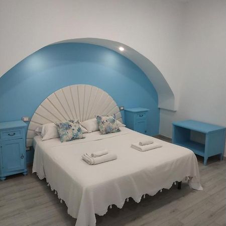Appartamento Loft sul mare Giardini Naxos Esterno foto