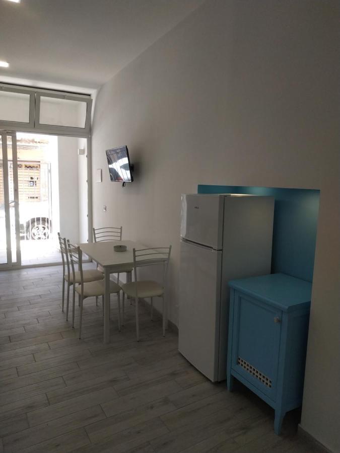 Appartamento Loft sul mare Giardini Naxos Esterno foto